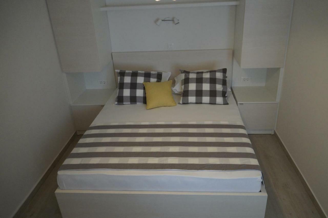 Frapedo Sport Makarska Apartment Екстериор снимка