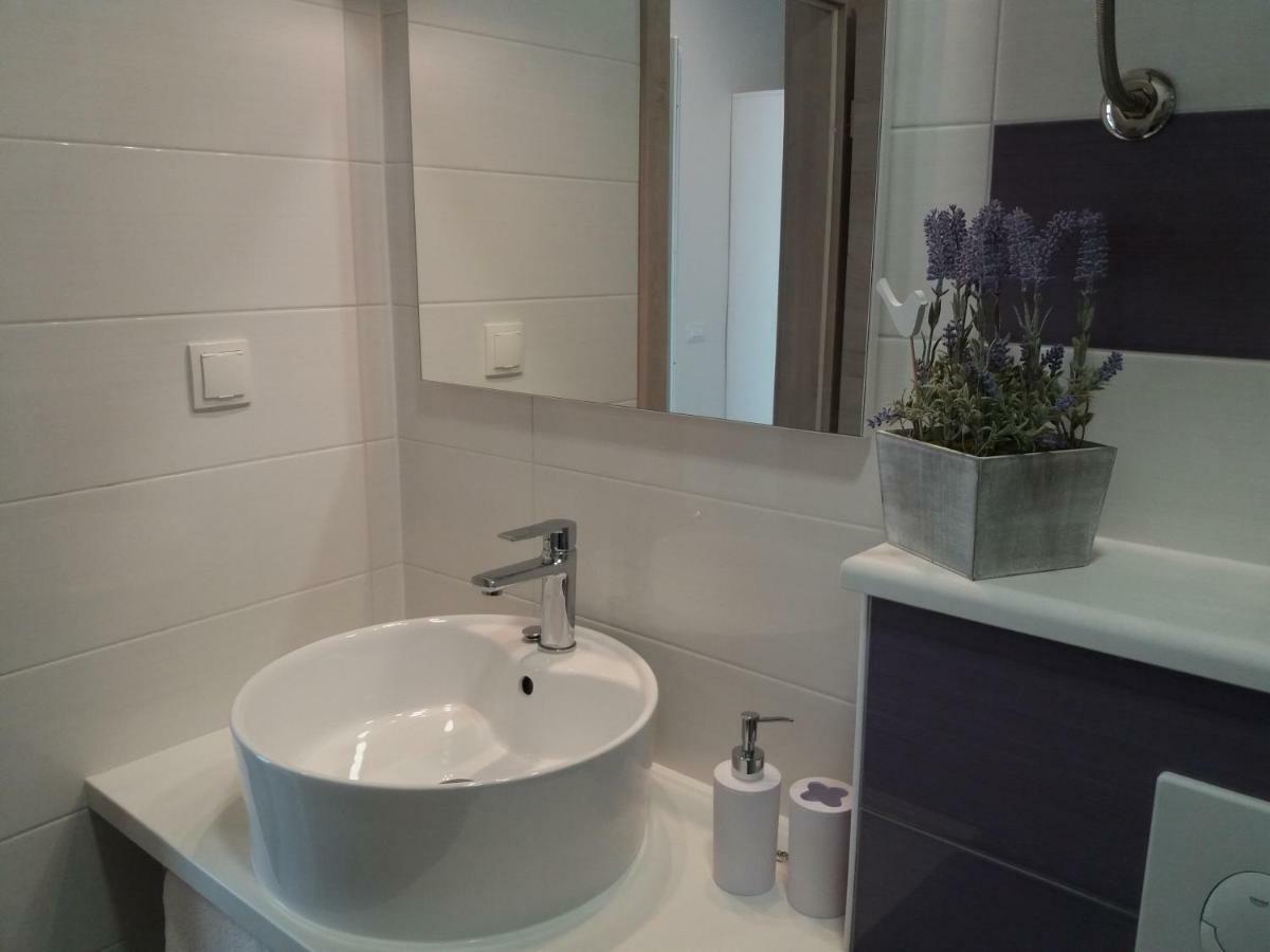 Frapedo Sport Makarska Apartment Екстериор снимка