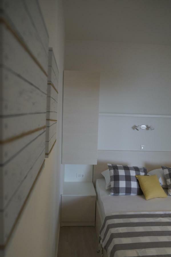 Frapedo Sport Makarska Apartment Екстериор снимка
